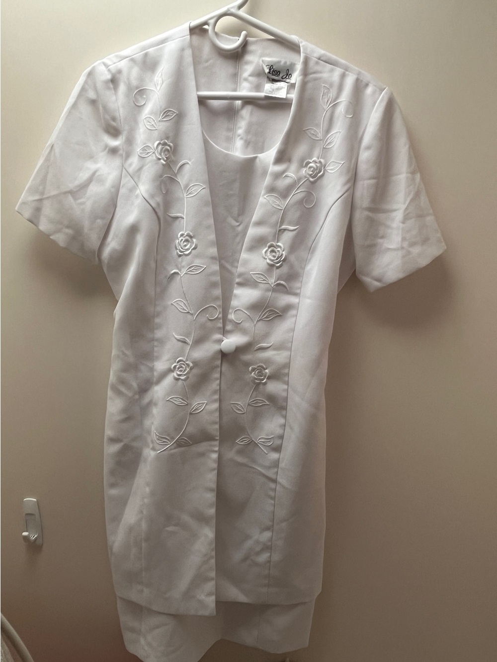 WHITE EMBROIDERED DOUBLE LAYERED LOOK SHORT SLEEVE SUMMER DRESS